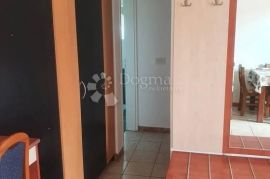 Apartmanska kuća u okolici Poreča, Poreč, Σπίτι