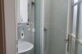 Apartmanska kuća u okolici Poreča, Poreč, بيت