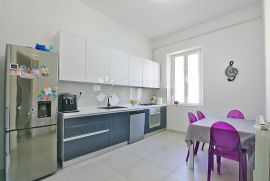 Potok - 124 m² - 2S+DB i zasebna garsonijera adaptirano, Rijeka, Appartment