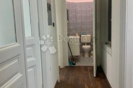 CENTAR PP 42 m², Rijeka, Poslovni prostor