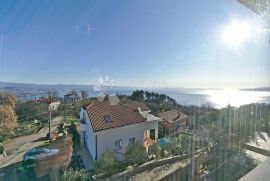 Apartmanska kuća s Kvarnerom na dlanu, Opatija - Okolica, Σπίτι