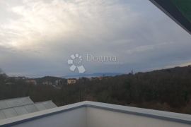 P.P. GORNJA DRENOVA - PRODAJA, Rijeka, Εμπορικά ακίνητα