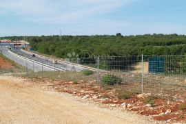 Pula - okolica poljoprivredno zemljište!, Ližnjan, Terrain