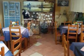 Mali Lošinj, restoran u centru na frekventnoj poziciji!, Mali Lošinj, Propiedad comercial