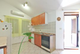 KASTAV, SAMOSTOJEĆA KUĆA, 3 STAN, RADIONA - 450 m², Kastav, Σπίτι