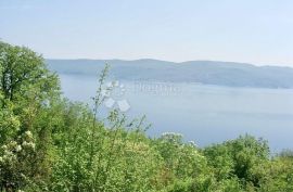 Plomin, građevinsko zemljište sa panoramskim pogledom, Kršan, Terrain