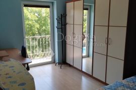 STAN NA KRNJEVU 2S+DB SA POGLEDOM NA MORE, Rijeka, Apartamento