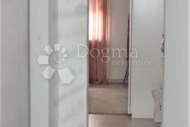 Prodaja, kuća, Donja Dubrava, 8S, 580 m², Donja Dubrava, House