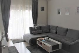 Prodaja, kuća, Donja Dubrava, 8S, 580 m², Zagreb, Famiglia