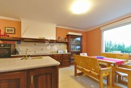 House (First row to the sea) for Rent (long term), Opatija, Famiglia