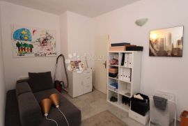 Jadranovo apartman, Crikvenica, شقة