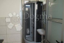 Apartman uz more, Crikvenica, Stan