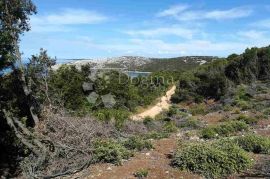 LOŠINJ, POLJOPRIVREDNO ZEMLJIŠTE S POGLEDOM NA MORE, Mali Lošinj, Земля