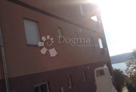 Stan/Apartman od 200 m², Crikvenica, Appartement