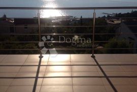 Stan/Apartman od 200 m², Crikvenica, Appartement