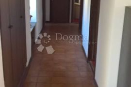 STAN KASTAV-ČIKOVIĆI 120 m² 3S+DB, Kastav, Daire