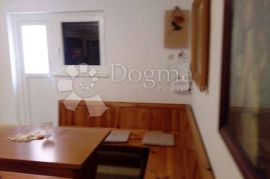 RIJETKOST U PONUDI, Mali Lošinj, apartman 30 m od mora, Mali Lošinj, Appartamento