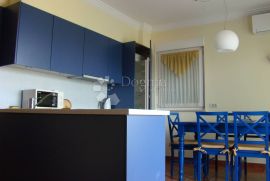 Apartman na prestižnoj lokaciji, Umag, Kвартира