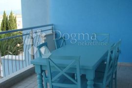 Apartman na prestižnoj lokaciji, Umag, Kвартира