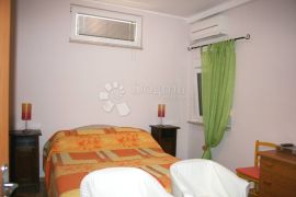 Rovinj – luksuzni dvoetažni apartman blizu mora, Rovinj, Kвартира