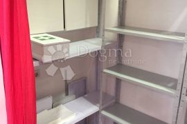 Centar, poslovni prostor 23.1 m², Rijeka, Ticari emlak