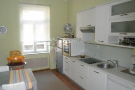 IČIĆI, stan u vili, 140 m², Opatija - Okolica, Appartement