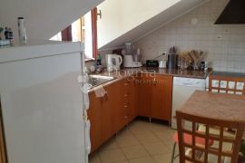 NAJAM STAN KOSTRENA 80 m² 2S+DB, Kostrena, Appartment