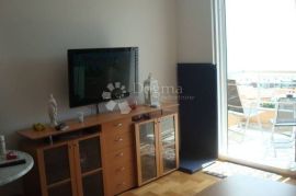 Stan Zamet 94 m² 3S+DB, Rijeka, Appartement