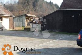 NOVO U PONUDI !!!! KUĆA VOJIŠNICA 162 m² P+1, Vojnić, Casa