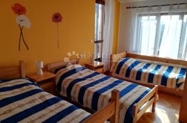 STAN KASTAV RUBEŠI 100m2 3S+DB, Kastav, Apartamento