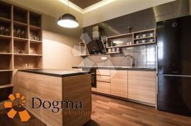 STAN NAJAM OPATIJA 100 m² 2S+DB, Rijeka, Daire