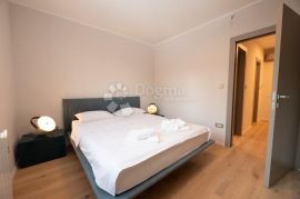 STAN OPATIJA POBRI 156 m² 4S+DB, Opatija - Okolica, Appartment