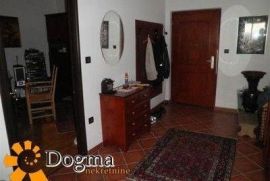 STAN OPATIJA VOLOSKO 231 m² 3S+DB, Opatija, Appartamento