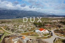 ZADAR, POSEDARJE - Atraktivno zemljište s pogledom na Velebit - Mogućnost parcelizacije, Posedarje, Land