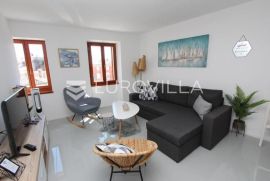 Istra, Rovnj, renoviran stan 59m2 s dvije spavaće sobe u samom centru grada + tavan, Rovinj, Flat