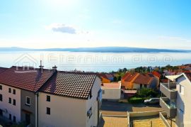 ETAŽA SA PANORAMSKIM POGLEDOM, Crikvenica, شقة