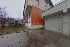 Kuća na tri sprata i dva poslovna prostora, Vraca, Novo Sarajevo, Haus