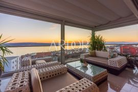 Crikvenica, jedinstveni penthouse sa zasebnim ulazom, Crikvenica, Daire