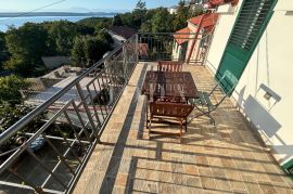 Dramalj, predivna kuća sa pogledom na more, Crikvenica, Casa