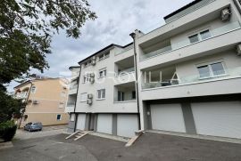 Crikvenica, novogradnja, predivan trosoban stan NKP 62,38 m2, Crikvenica, شقة