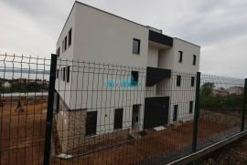 SELCE - LUKSUZNI DVOETAŽNI STAN, Crikvenica, Apartamento