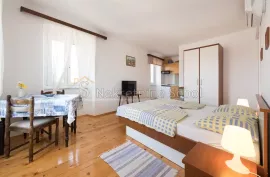 Mali Lošinj - Kuća, 301 M2, Mali Lošinj, Maison