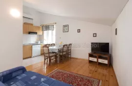 Mali Lošinj - Kuća, 301 M2, Mali Lošinj, Maison