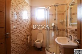 Kuća za odmor 260 m2 – Kožino *Bazen* (ID-2209), Zadar - Okolica, Casa