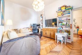 Zagreb, Centar, poslovni prostor u prizemlju dvorišne zgrade 50 m2 + skladište 50 m2, Zagreb, Gewerbeimmobilie