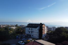 RIJEKA, BANDEROVO- stan 118m2 s panoramskim pogledom na more - 3S+DB - 1. kat + garaža 18m2, Rijeka, Appartamento