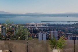 RIJEKA, BANDEROVO- stan 118m2 s panoramskim pogledom na more - 3S+DB - 1. kat + garaža 18m2, Rijeka, Appartamento