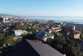 RIJEKA, BANDEROVO- stan 118m2 s panoramskim pogledom na more - 3S+DB - 1. kat + garaža 18m2, Rijeka, Appartamento