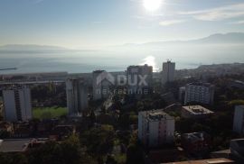 RIJEKA, BANDEROVO- stan 118m2 s panoramskim pogledom na more - 3S+DB - 1. kat + garaža 18m2, Rijeka, Appartamento