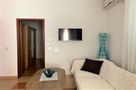 ROVINJ - IZVRSNA ZGRADA S 14 APARTMANA, Rovinj, Casa